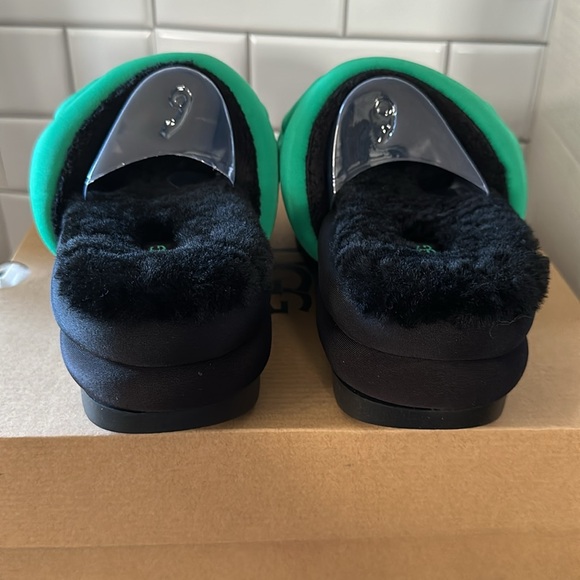 UGG MAXI GRAPHIC SLIDE - Picture 5 of 5